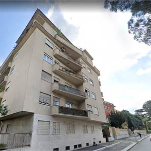 Porzione di Casa In Affitto a Roma