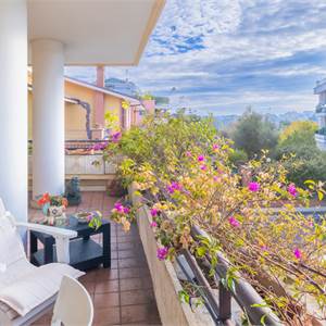 3 locali In Vendita a Roma