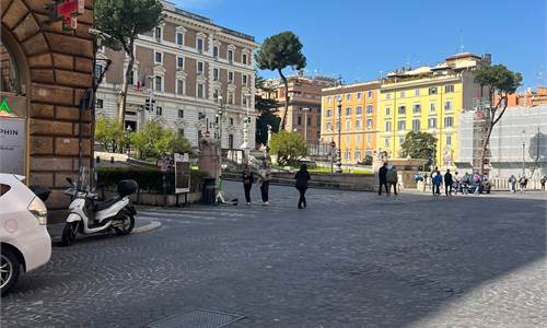 MONTI, Via Depretis