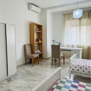 Porzione di Casa In Affitto a Roma