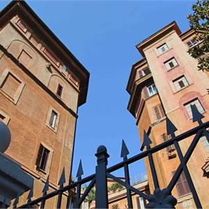 Porzione di Casa In Affitto a Roma